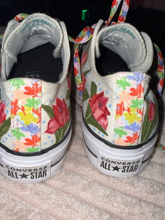 Converse Shoes - Converse Women's Floral Low Top Sneakers - White with Multicolor Floral Print